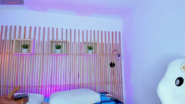 ciara blake online show from 24, 3, 2026