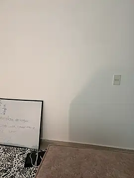 alissradiante1 online show from 8, 2, 2026