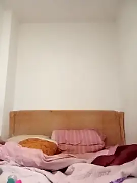 JessicaItalia online show from 4, 12, 2025