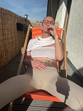 Snapshot of LucyLingerie78 chatting on 26, 2, 2026 LucyLingerie78 online show from 26, 2, 2026