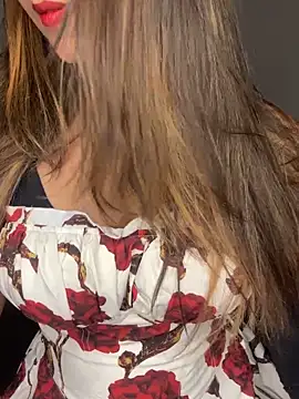 Scarlett 1819 online show from 26, 10, 2025