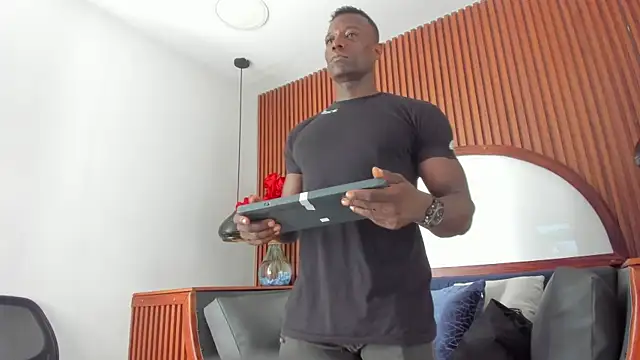 MarcusBlack  online show from 15, 12, 2025