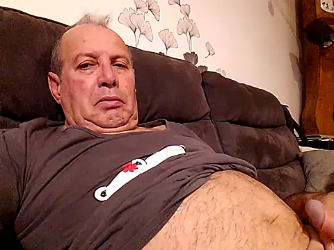 Vince072 online show from 7, 11, 2025