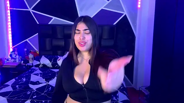 jazminslut online show from 11, 2, 2026