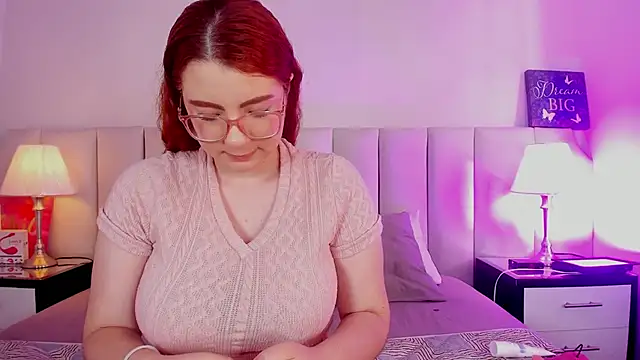 Snapshot of lizy_portman chatting on 25, 9, 2025 lizy portman online show from 25, 9, 2025