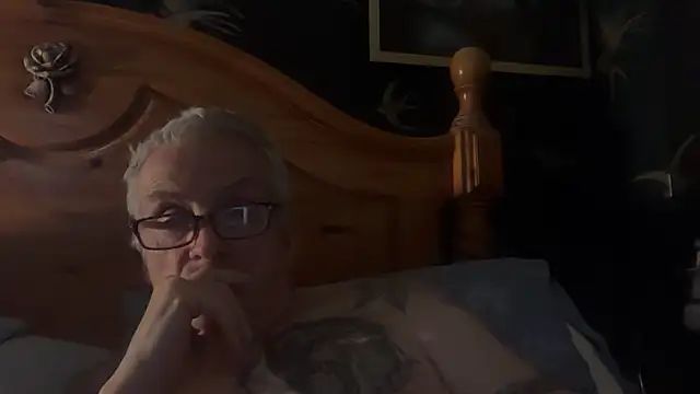 poggles online show from 6, 11, 2025