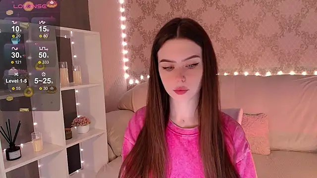 Snapshot of HolyMiax chatting on 17, 6, 2026 HolyMiax online show from 17, 6, 2026