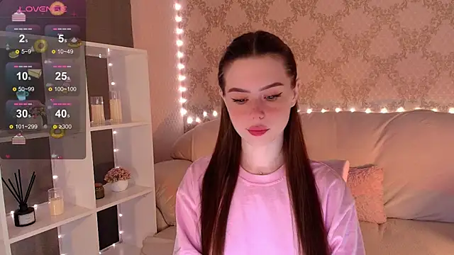 Snapshot of HolyMiax chatting on 23, 6, 2026 HolyMiax online show from 23, 6, 2026