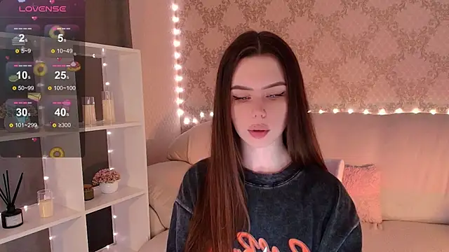 Snapshot of HolyMiax chatting on 29, 6, 2026 HolyMiax online show from 29, 6, 2026