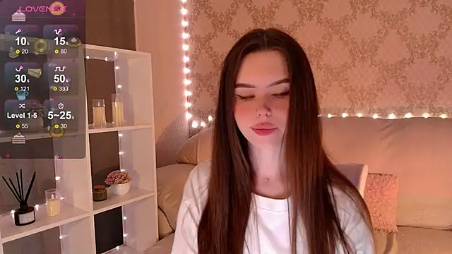 Snapshot of HolyMiax chatting on 12, 7, 2026 HolyMiax online show from 12, 7, 2026