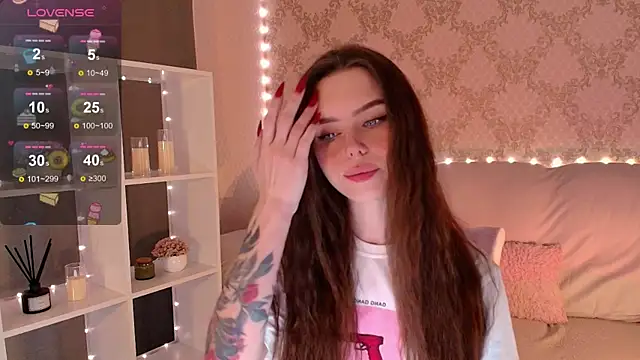 Snapshot of HolyMiax chatting on 13, 7, 2026 HolyMiax online show from 13, 7, 2026