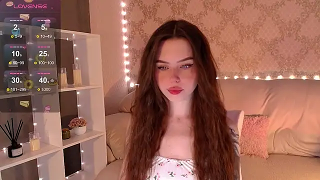 Snapshot of HolyMiax chatting on 20, 7, 2026 HolyMiax online show from 20, 7, 2026