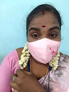 Snapshot of Tamil_riyalini12 chatting on 24, 4, 2026 Tamil riyalini12 online show from 24, 4, 2026