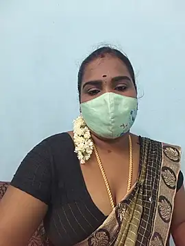 Snapshot of Tamil_riyalini12 chatting on 10, 7, 2026 Tamil riyalini12 online show from 10, 7, 2026
