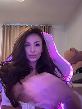 LunaBex online show from 28, 10, 2025