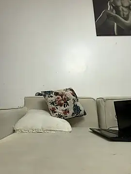 Lil-shawrie online show from 12, 2, 2026