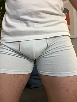 Snapshot of AxelThompson_ chatting on 30, 11, 2025 AxelThompson online show from 30, 11, 2025