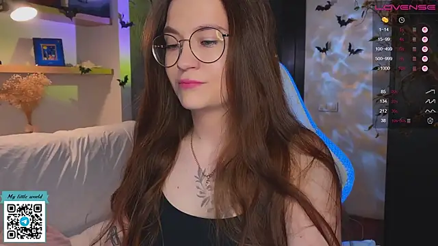 mia here online show from 16, 11, 2025