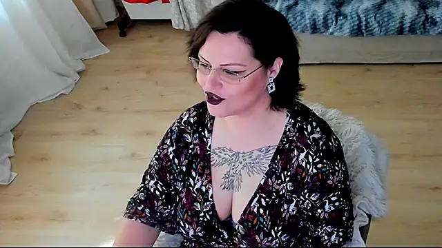 Snapshot of Squirt_Kimm chatting on 6, 6, 2026 Squirt Kimm online show from 6, 6, 2026