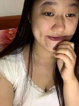 Snapshot of xialuo25 chatting on 17, 11, 2025 xialuo25 online show from 17, 11, 2025