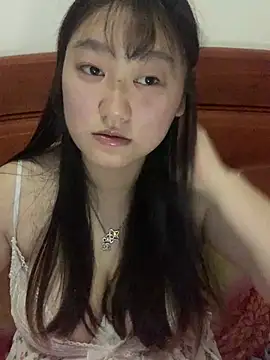 Snapshot of xialuo25 chatting on 24, 4, 2026 xialuo25 online show from 24, 4, 2026