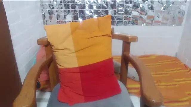 rose-crystal online show from 9, 2, 2026