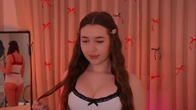 LiaGotti online show from 5, 12, 2025