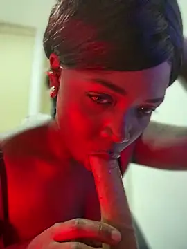 Alexia 24 online show from 23, 11, 2025