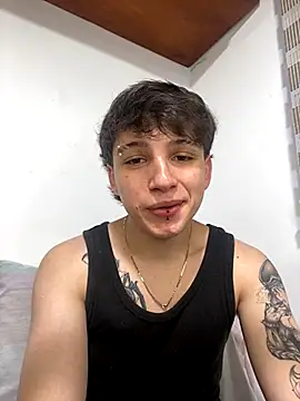 Snapshot of Thomas_Big_dick chatting on 14, 9, 2025 Thomas Big dick online show from 14, 9, 2025