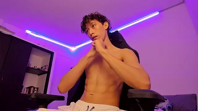 velvet skyn online show from 9, 9, 2025