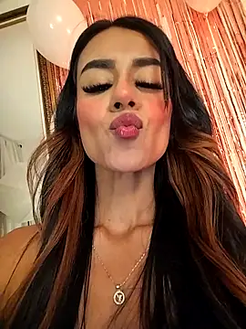 Juliana Xander online show from 16, 11, 2025