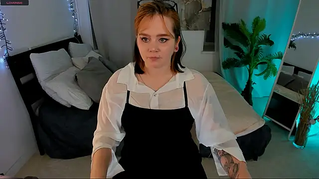 lunaalli online show from 14, 10, 2025