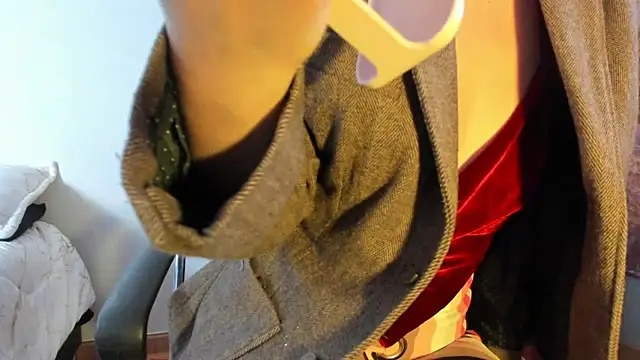 Pamela Squirtt online show from 5, 2, 2026