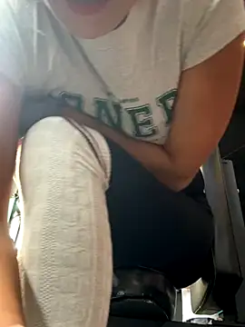 Ninazhang online show from 11, 10, 2025