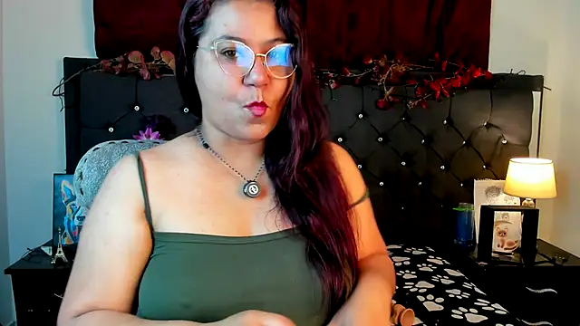Snapshot of sofia_sorceress5 chatting on 24, 9, 2025 sofia sorceress5 online show from 24, 9, 2025