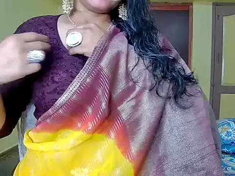 Snapshot of MasTANIYA chatting on 13, 9, 2025 MasTANIYA online show from 13, 9, 2025
