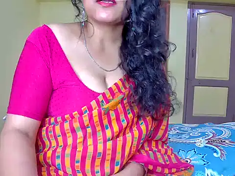 Snapshot of MasTANIYA chatting on 10, 10, 2025 MasTANIYA online show from 10, 10, 2025