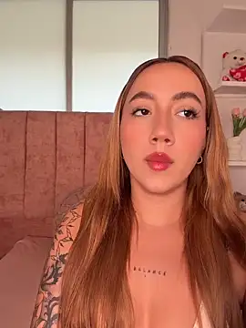 Snapshot of Becca_Johnson_u chatting on 17, 5, 2026 Becca Johnson u online show from 17, 5, 2026