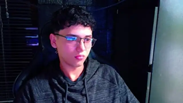 Snapshot of jacobs_shelby chatting on 15, 6, 2026 jacobs shelby online show from 15, 6, 2026