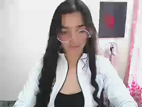 Snapshot of Came-II chatting on 11, 5, 2026 Came-II online show from 11, 5, 2026
