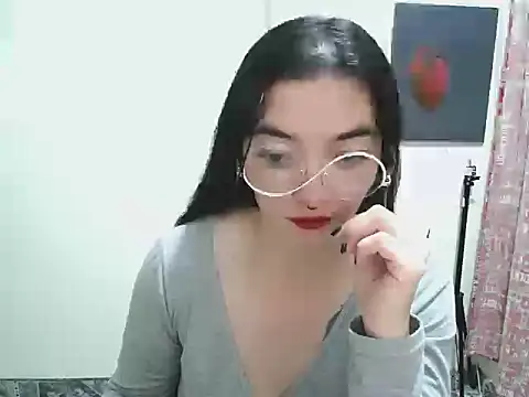 Snapshot of Came-II chatting on 27, 5, 2026 Came-II online show from 27, 5, 2026