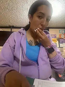 SALOME KORLAND online show from 14, 1, 2026