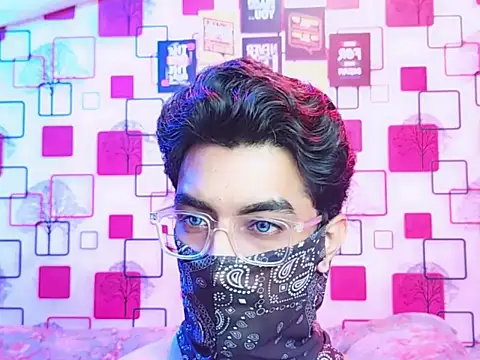 ChiseledCharm online show from 23, 10, 2025