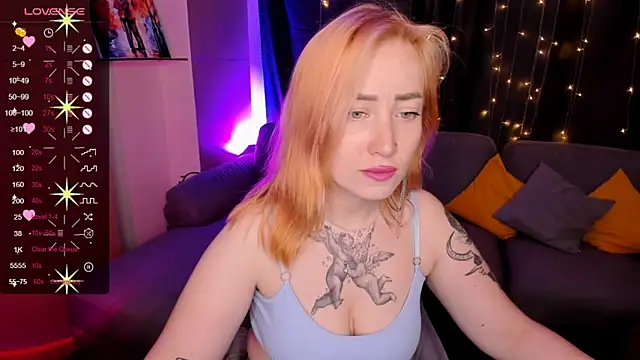 Snapshot of deboramoore chatting on 11, 7, 2026 deboramoore online show from 11, 7, 2026