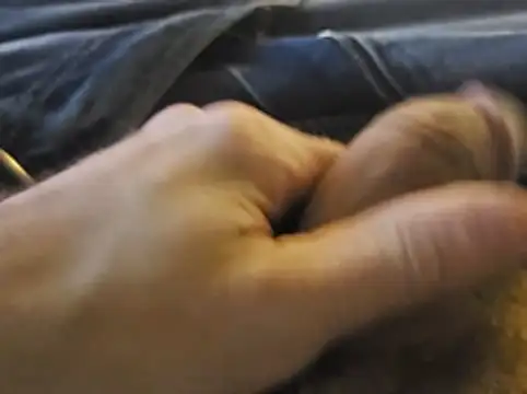 Snapshot of David1982qq chatting on 23, 10, 2025 David1982qq online show from 23, 10, 2025