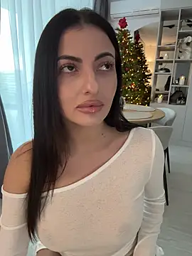 Snapshot of NicoleBrawn chatting on 4, 12, 2025 NicoleBrawn online show from 4, 12, 2025