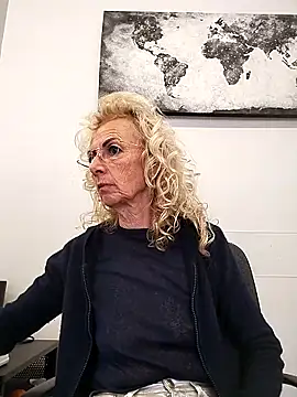 clarabell4 online show from 25, 2, 2026