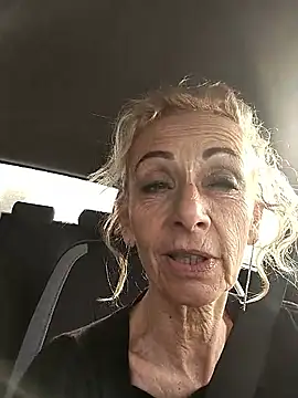 clarabell4 online show from 13, 3, 2026