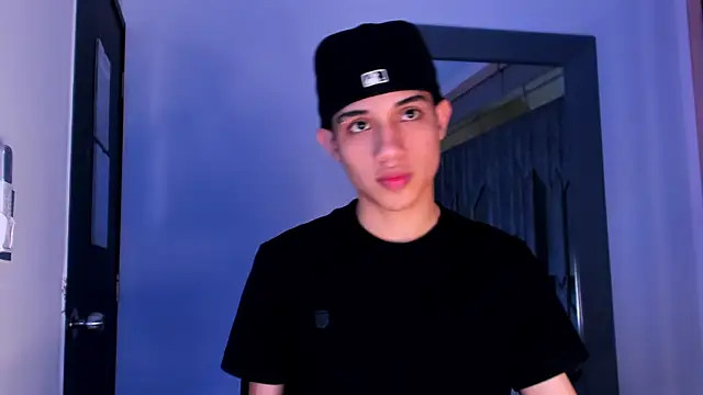 Sebax Young online show from 20, 2, 2026