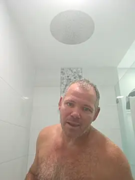 cubanitofeliz40 online show from 8, 2, 2026